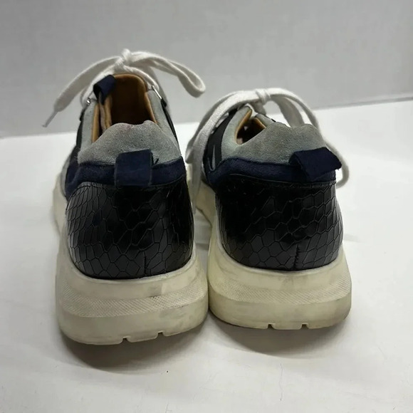 Aquatalia Sneakers Shoes Lace Up Athletic Designer White Blue Snake Skin 7.5 - Picture 5 of 12